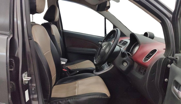 2013 Maruti Ritz VXI, Petrol, Manual, 79,103 km, Right Side Front Door Cabin