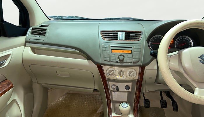 2012 Maruti Ertiga VXI, CNG, Manual, 1,21,801 km, Air Conditioner