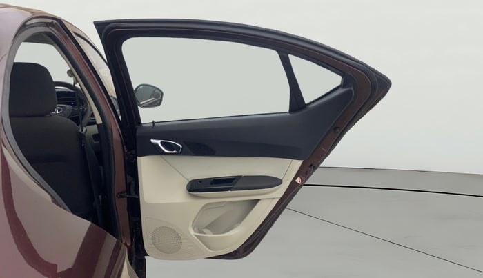 2022 Tata TIGOR XZ PLUS CNG, CNG, Manual, 93,895 km, RHS Rear Door