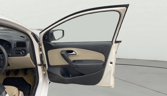 2012 Volkswagen Polo TRENDLINE 1.2L DIESEL, Diesel, Manual, 86,141 km, RHS Front Door