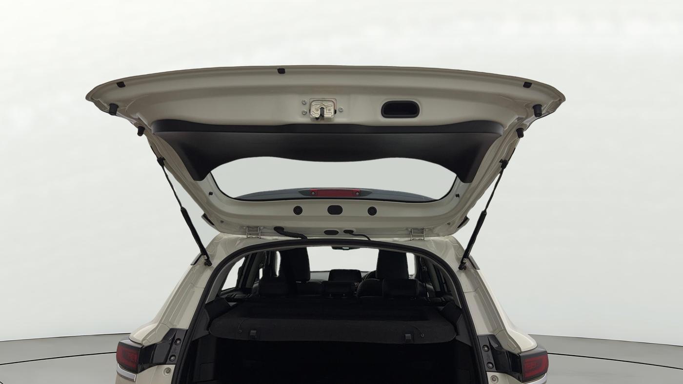 2024 Toyota URBAN CRUISER HYRYDER V HYBRID, Hybrid, Automatic, 30,657 km, Boot Door Open