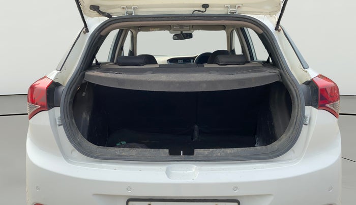 2015 Hyundai Elite i20 ASTA 1.2, Petrol, Manual, 97,259 km, Boot Open Zoomed View