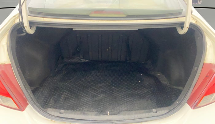 2016 Hyundai Verna 1.6 CRDI SX (O), Diesel, Manual, 90,522 km, Boot Open Zoomed View