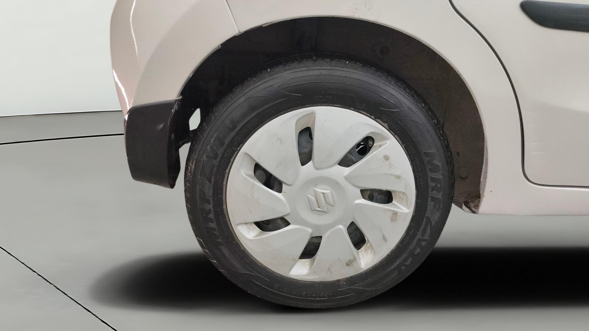 camera-Right-Rear-Wheel