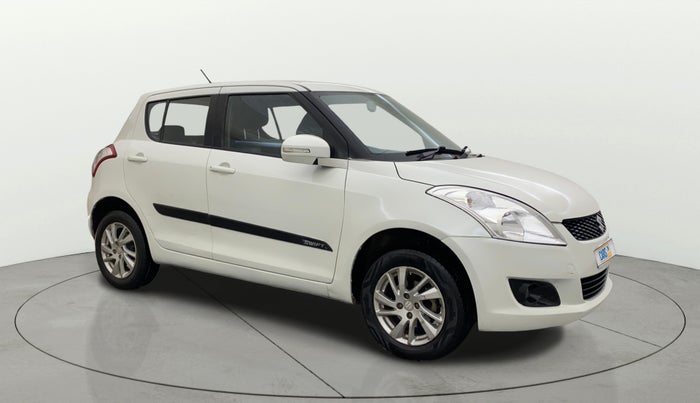2013 Maruti Swift ZXI, Petrol, Manual, 1,04,062 km, Right Front Diagonal