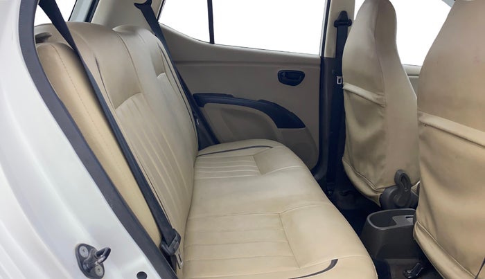 2015 Hyundai i10 MAGNA 1.1, Petrol, Manual, 60,693 km, Right Side Rear Door Cabin