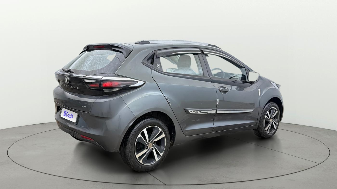 2023 Tata ALTROZ XZ CNG, CNG, Manual, 39,709 km, Right Back Diagonal
