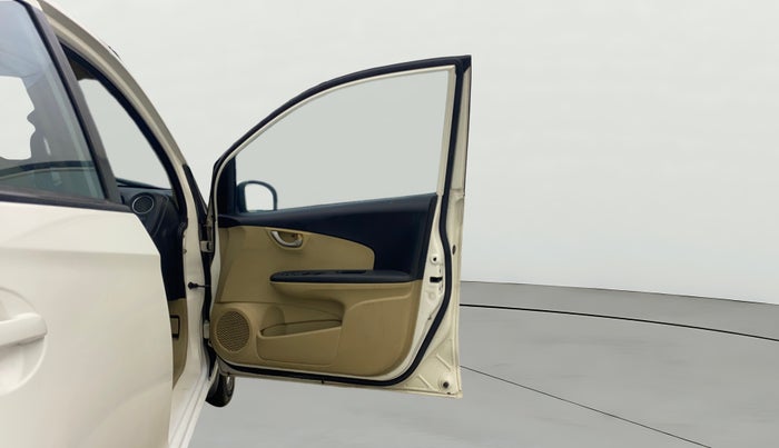 2014 Honda Brio VX AT, Petrol, Automatic, 1,03,595 km, RHS Front Door