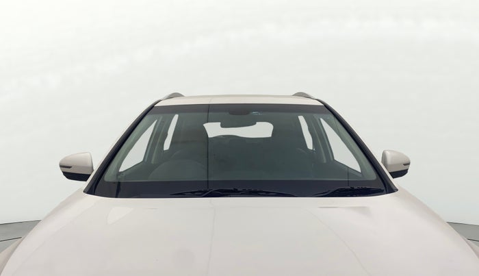 2020 MG HECTOR SMART HYBRID 1.5 PETROL, Petrol, Manual, 39,286 km, Front Windshield