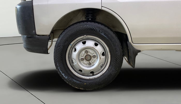 2020 Maruti Eeco 5 STR WITH A/C+HTR CNG, CNG, Manual, 1,28,645 km, Left Front Wheel