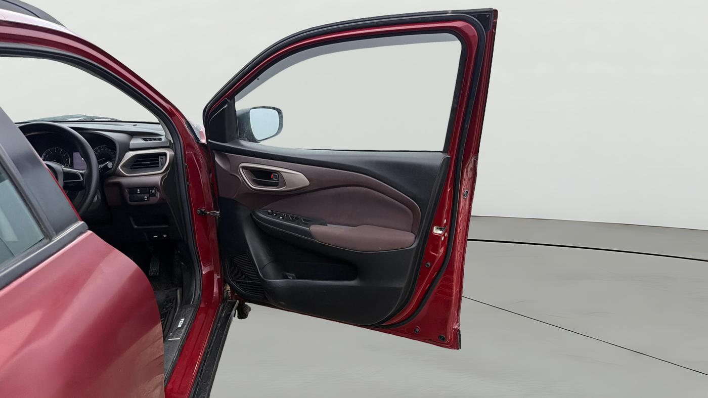 2023 Maruti FRONX DELTA PLUS 1.2MT, Petrol, Manual, 15,074 km, RHS Front Door