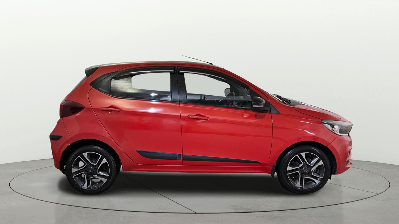 2020 Tata Tiago XZA PLUS PETROL, Petrol, Automatic, 49,228 km, Right Side View