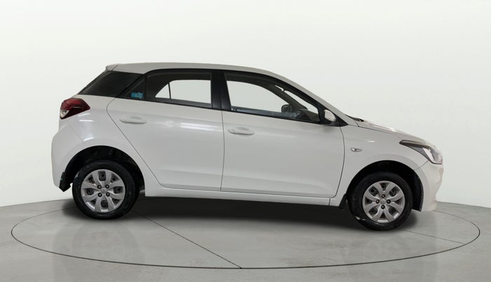 2015 Hyundai Elite i20 MAGNA 1.2, Petrol, Manual, 62,238 km, Right Side View