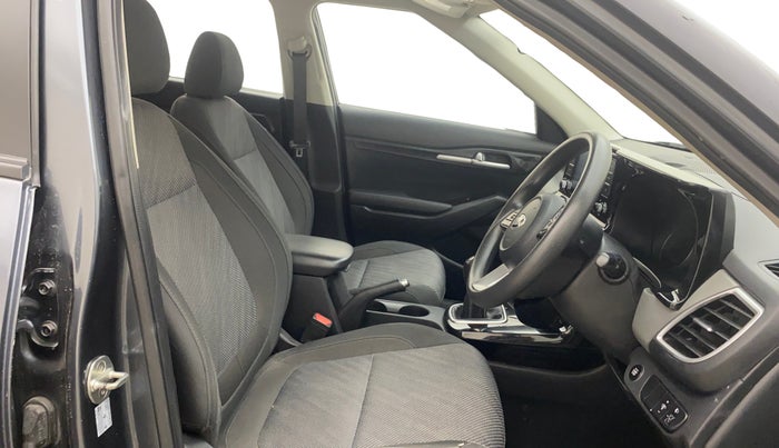 2020 KIA SELTOS HTK PLUS 1.5, Petrol, Manual, 54,573 km, Right Side Front Door Cabin