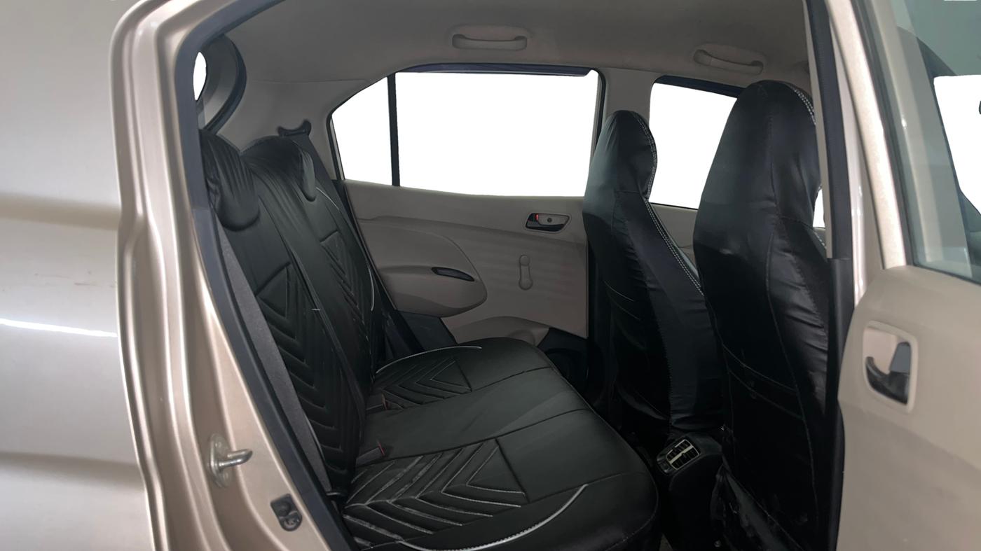 2019 Hyundai NEW SANTRO ERA, CNG, Manual, 60,095 km, Right Side Rear Door Cabin