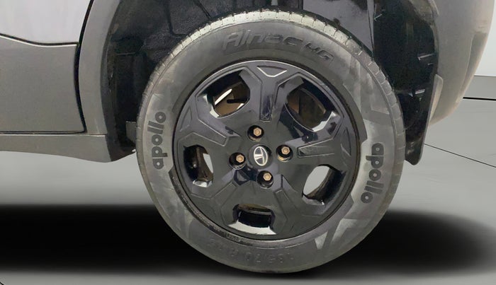 2022 Tata PUNCH ACCOMPLISHED AMT, Petrol, Automatic, 62,619 km, Left Rear Wheel