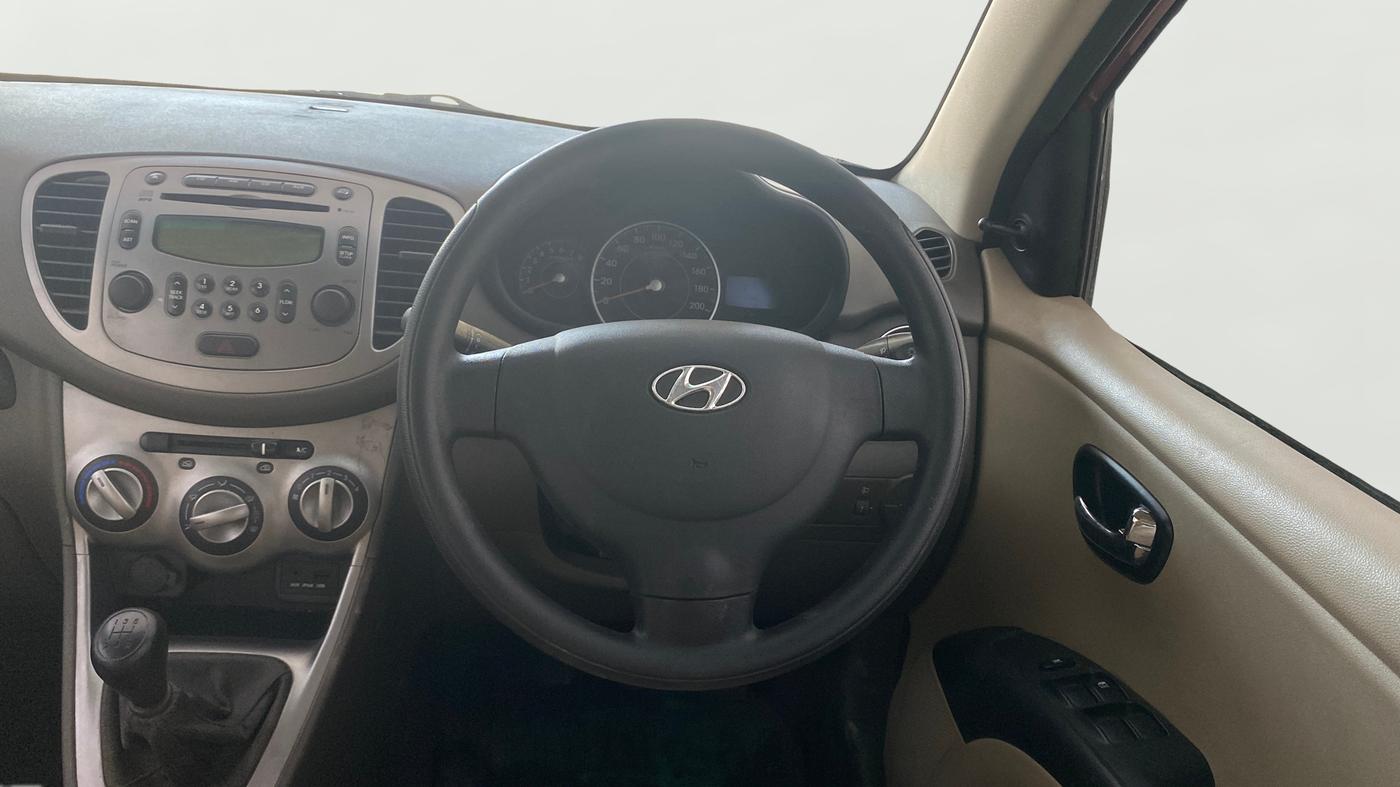 2014 Hyundai i10 SPORTZ 1.2, Petrol, Manual, 41,219 km, Steering Wheel Close Up