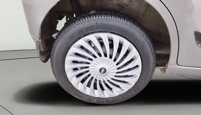 2015 Maruti Wagon R 1.0 VXI, Petrol, Manual, 29,989 km, Right Rear Wheel