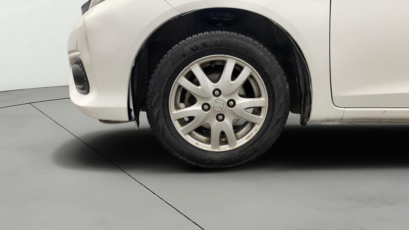 2017 Honda Brio VX AT, Petrol, Automatic, 50,114 km, Left Front Wheel