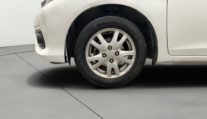 2017 Honda Brio VX AT, Petrol, Automatic, 50,114 km, Left Front Wheel