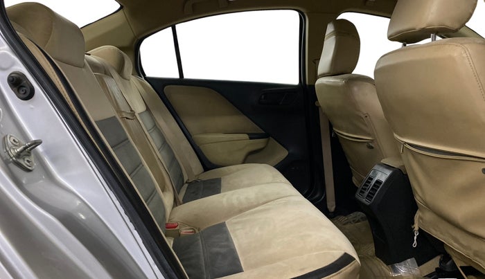 2014 Honda City 1.5L I-VTEC SV, Petrol, Manual, 24,133 km, Right Side Rear Door Cabin