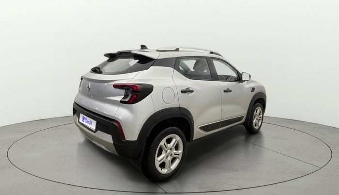 2022 Renault Kiger RXT AMT, Petrol, Automatic, 28,774 km, Right Back Diagonal