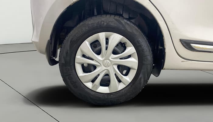 2021 Maruti Swift VXI, Petrol, Manual, 72,290 km, Right Rear Wheel