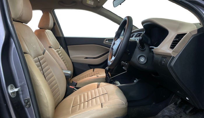 2016 Hyundai Elite i20 MAGNA 1.2, Petrol, Manual, 78,056 km, Right Side Front Door Cabin