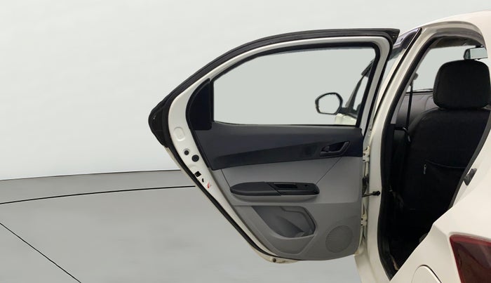 2023 Tata Tiago XT (O) PETROL, Petrol, Manual, 34,833 km, LHS Rear Door