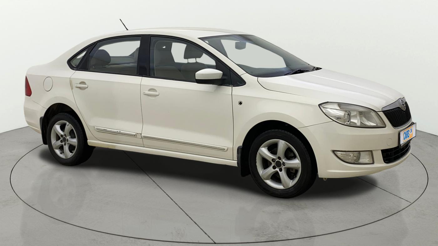 2014 Skoda Rapid ELEGANCE 1.6 MPI AT, Petrol, Automatic, 62,543 km, SRP
