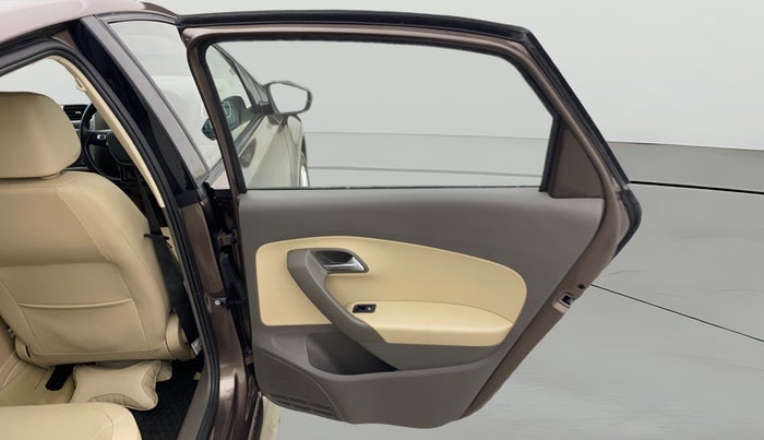 2017 Volkswagen Vento HIGHLINE 1.6 MPI, Petrol, Manual, 17,171 km, RHS Rear Door