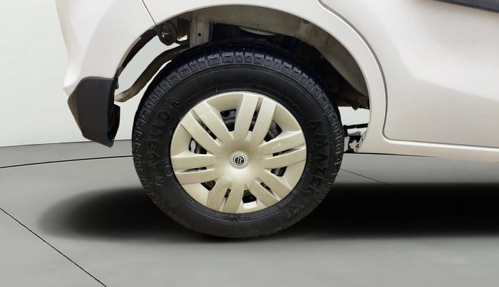 2017 Maruti Alto 800 LXI, Petrol, Manual, 52,642 km, Right Rear Wheel