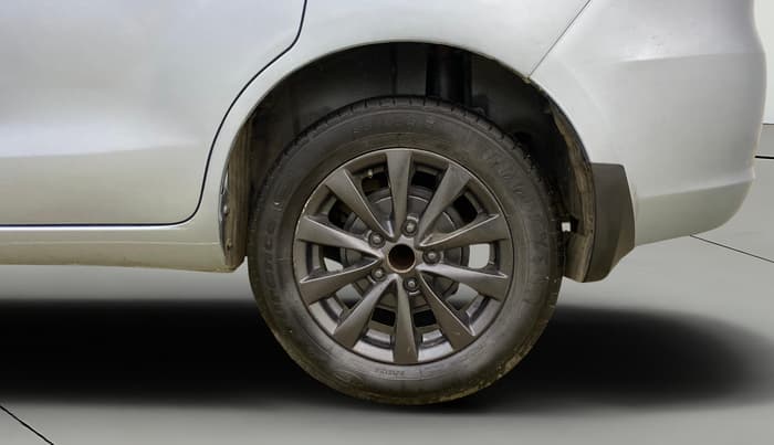 2014 Maruti Ertiga ZXI, Petrol, Manual, 1,09,924 km, Left Rear Wheel