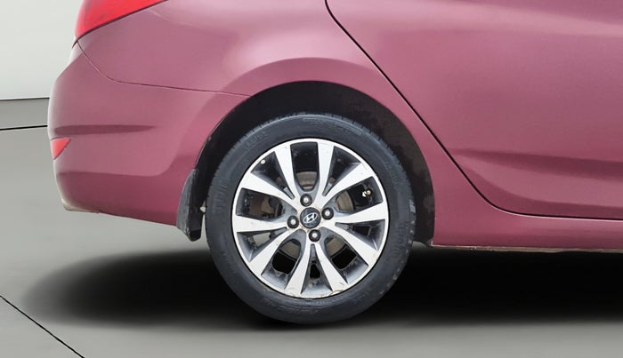 2014 Hyundai Verna FLUIDIC 1.6 VTVT SX, Petrol, Manual, 53,208 km, Right Rear Wheel