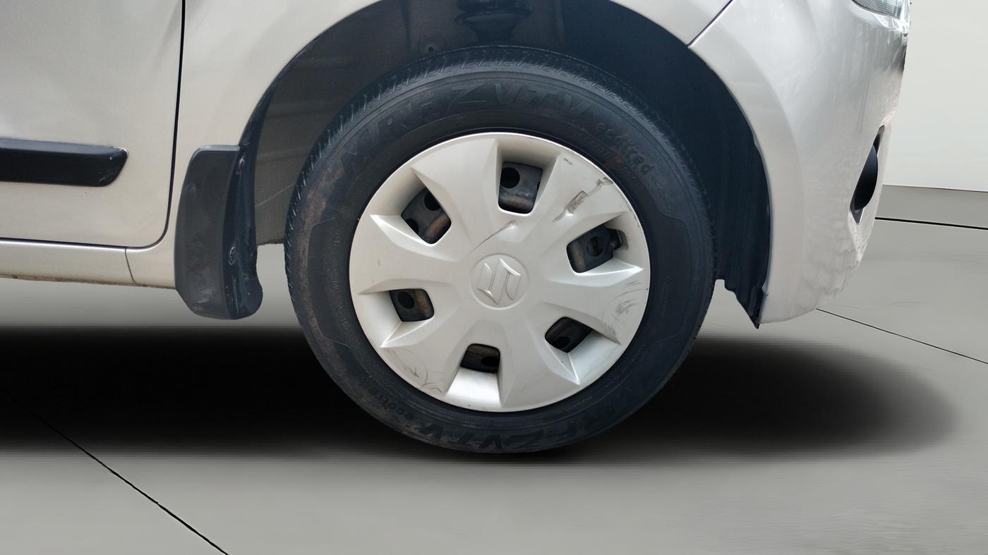 2022 Maruti New Wagon-R VXI 1.0, Petrol, Manual, 37,902 km, Right Front Wheel