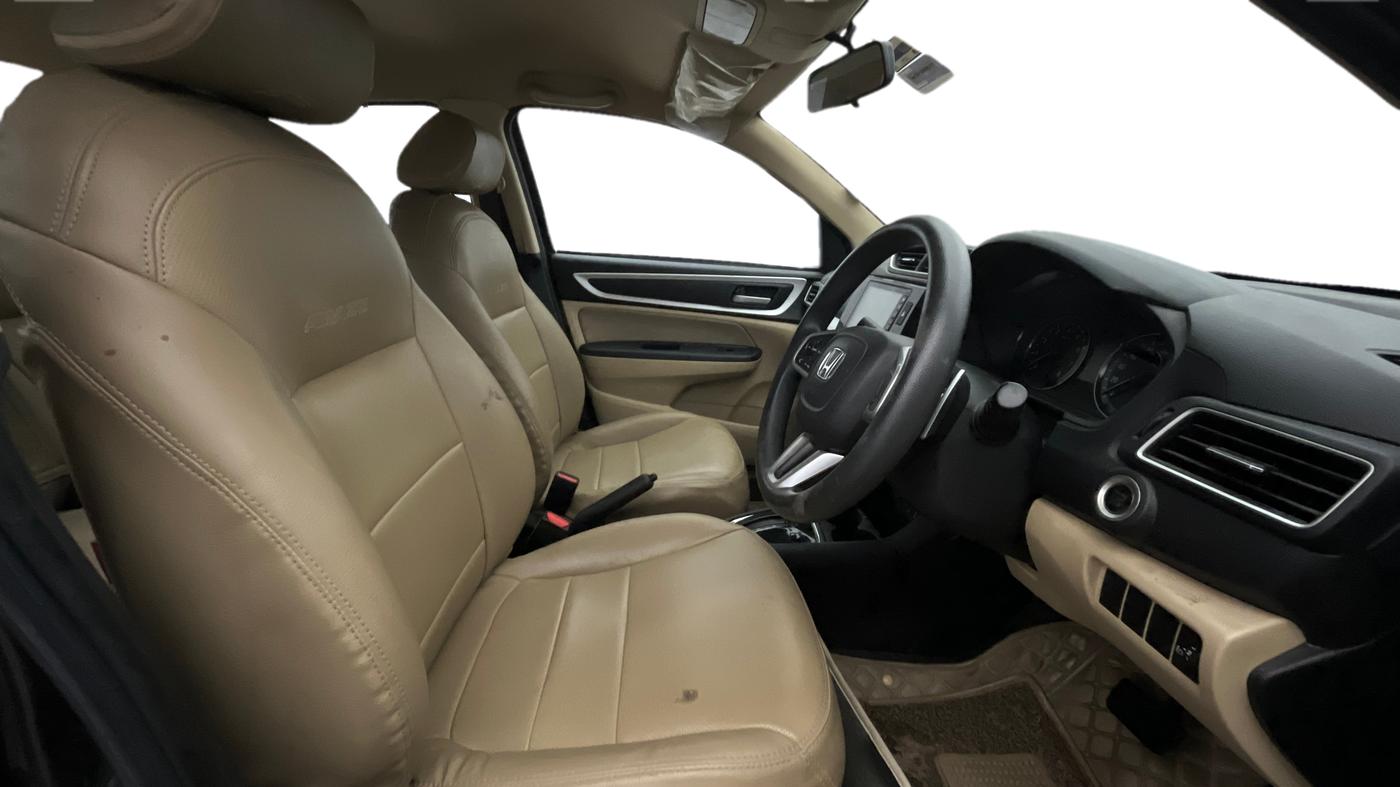2023 Honda Amaze 1.2L I-VTEC VX CVT, Petrol, Automatic, 22,451 km, Right Side Front Door Cabin