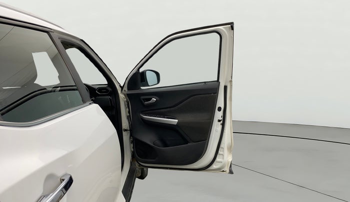 2021 Nissan MAGNITE XV TURBO CVT, Petrol, Automatic, 75,065 km, RHS Front Door