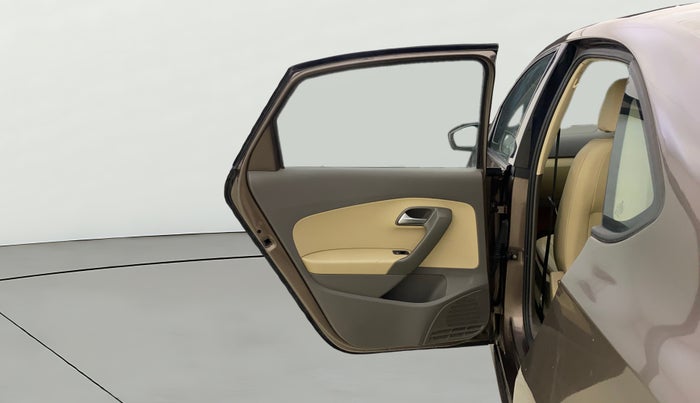 2017 Volkswagen Vento HIGHLINE PLUS 1.5 AT 16 ALLOY, Diesel, Automatic, 1,14,563 km, LHS Rear Door