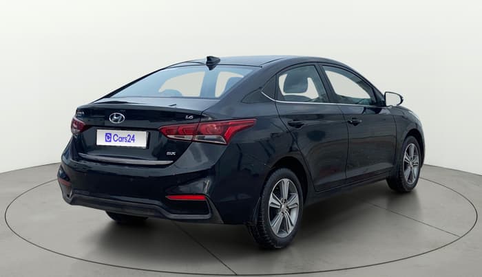 2018 Hyundai Verna 1.6 VTVT SX, Petrol, Manual, 77,642 km, Right Back Diagonal