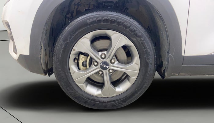 2021 KIA SELTOS HTK PLUS 1.5 IMT, Petrol, Manual, 69,318 km, Left Front Wheel