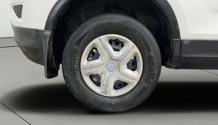 2020 Tata Harrier XM 2.0L KRYOTEC, Diesel, Manual, 95,786 km, Right Rear Wheel