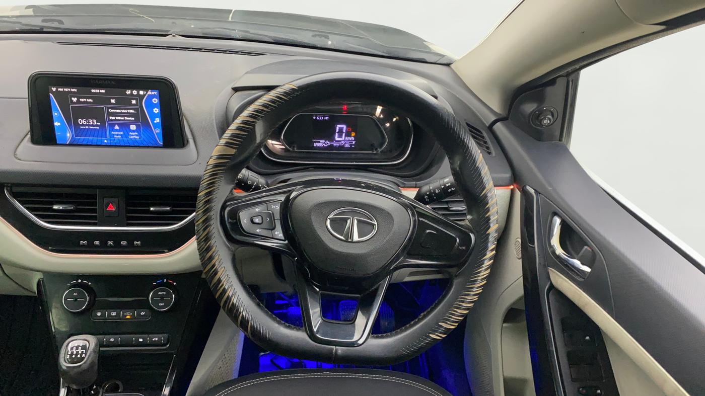 2021 Tata NEXON XZ PLUS DIESEL, Diesel, Manual, 1,29,954 km, Steering Wheel Close Up