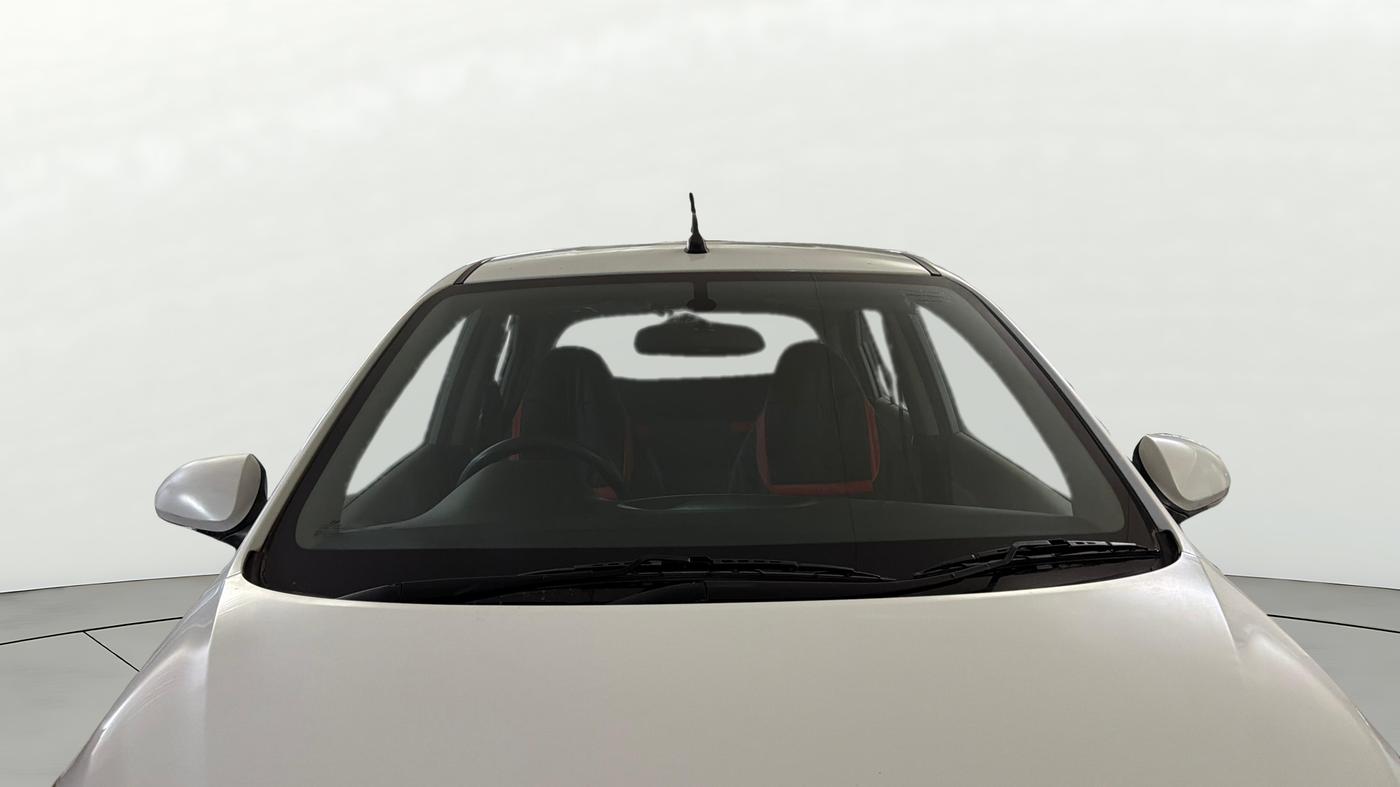 2019 Hyundai NEW SANTRO SPORTZ CNG, CNG, Manual, 79,405 km, Front Windshield
