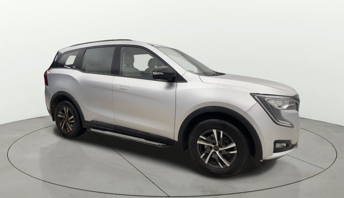 2022 Mahindra XUV700 AX 5 D AT 7 STR, Diesel, Automatic, 65,725 km, Right Front Diagonal