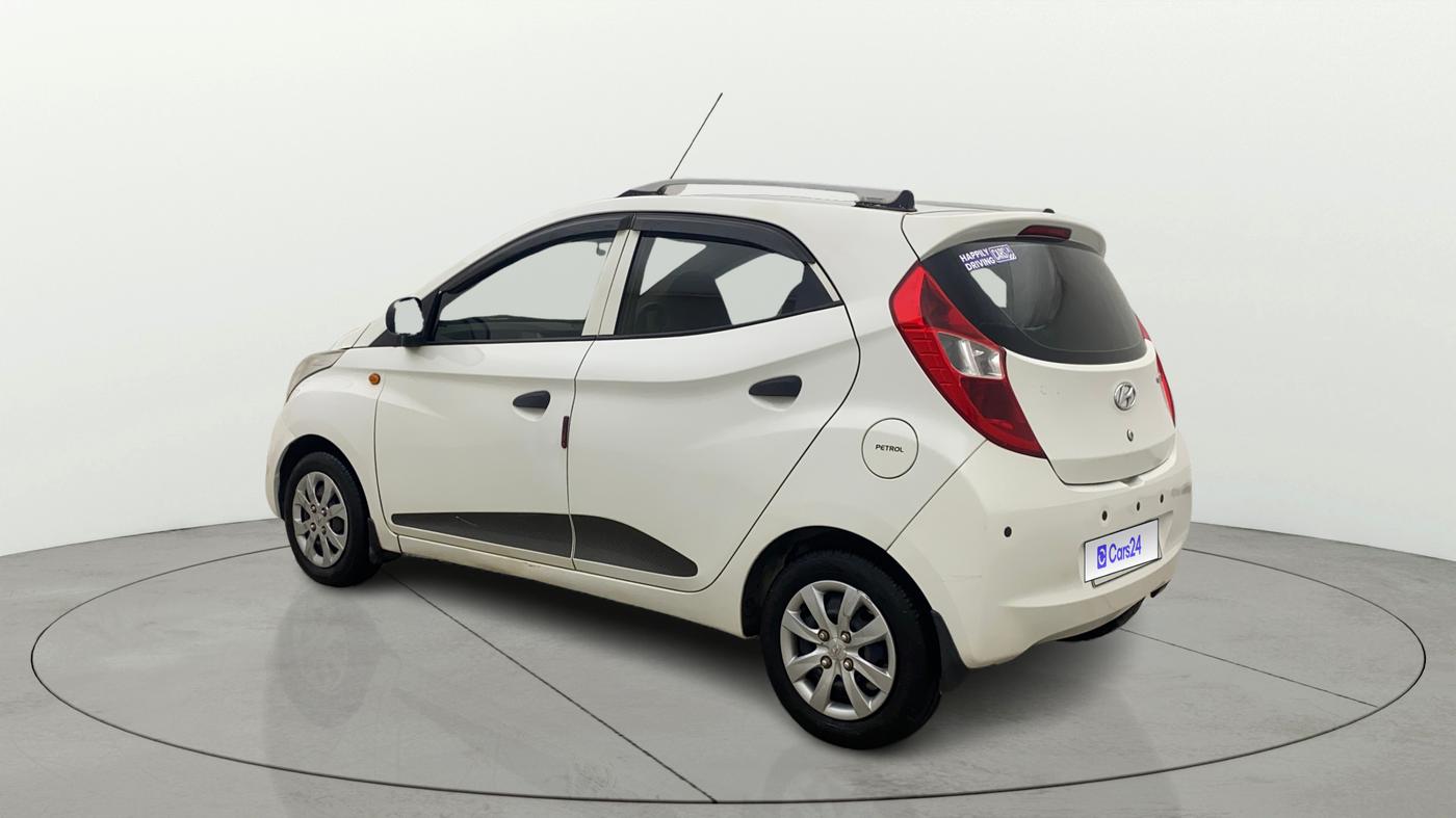 2017 Hyundai Eon MAGNA +, Petrol, Manual, 62,400 km, Left Back Diagonal