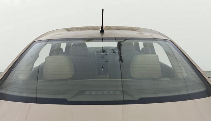 2016 Volkswagen Vento HIGHLINE PETROL AT, Petrol, Automatic, 49,229 km, Rear Windshield