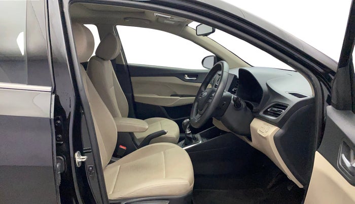 2021 Hyundai Verna SX 1.5 VTVT, Petrol, Manual, 33,636 km, Right Side Front Door Cabin