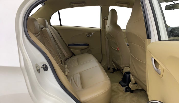 2017 Honda Amaze 1.2L I-VTEC SX, Petrol, Manual, 74,833 km, Right Side Rear Door Cabin