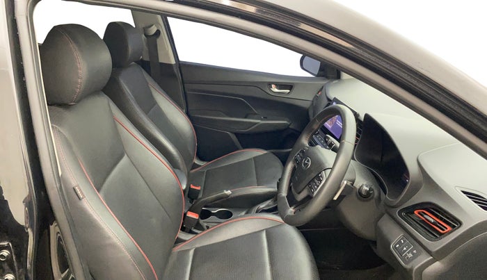 2020 Hyundai Verna SX (O) 1.0 TURBO DCT, Petrol, Automatic, 60,951 km, Right Side Front Door Cabin