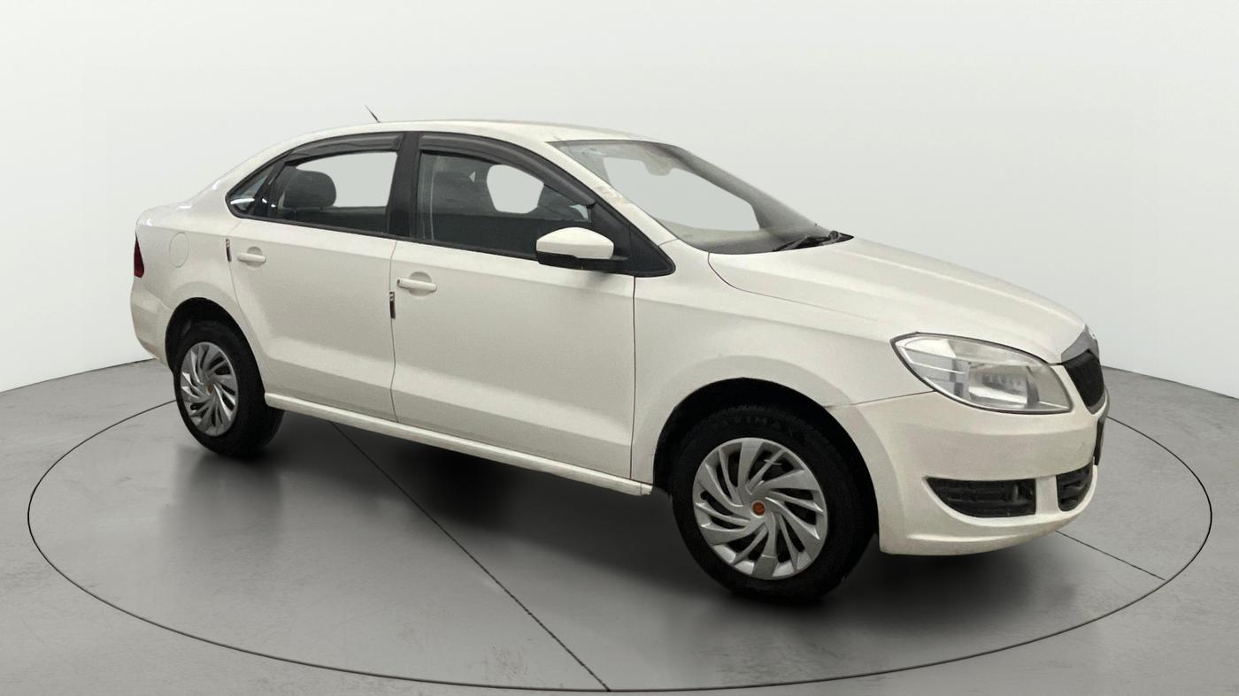 2015 Skoda Rapid 1.6 MPI ACTIVE, Petrol, Manual, 94,515 km, SRP